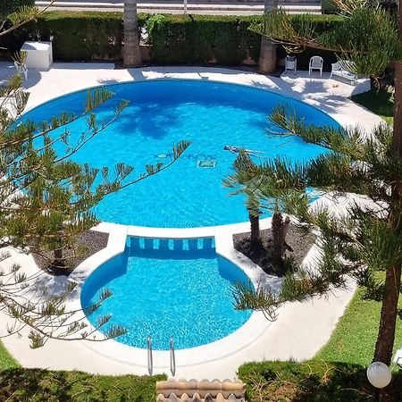 Апартаменты Flamenco Penthouse Sea View & Swimming Pool Торевьиа Экстерьер фото