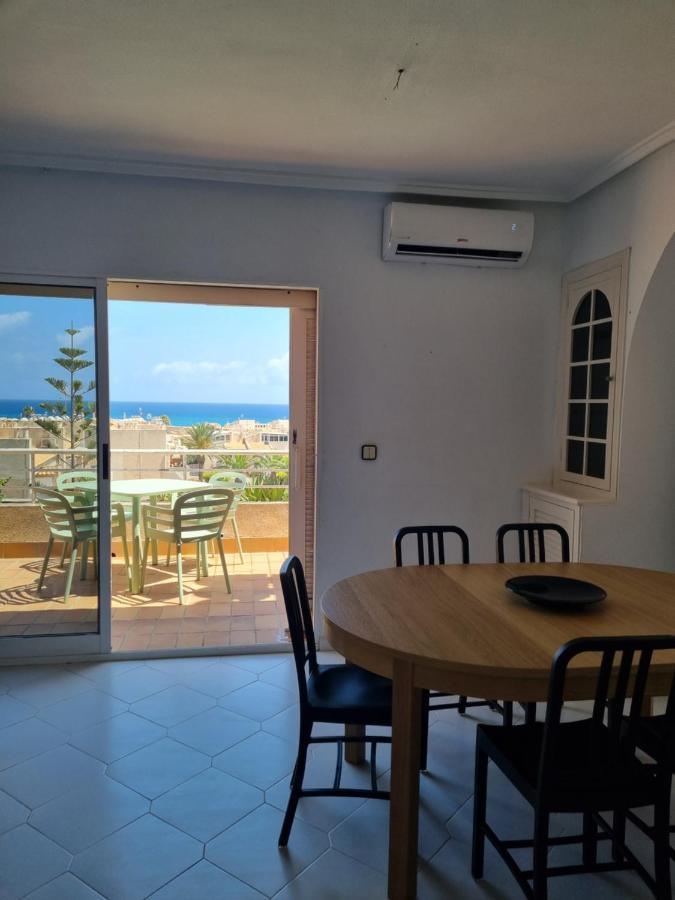 Апартаменты Flamenco Penthouse Sea View & Swimming Pool Торевьиа Экстерьер фото