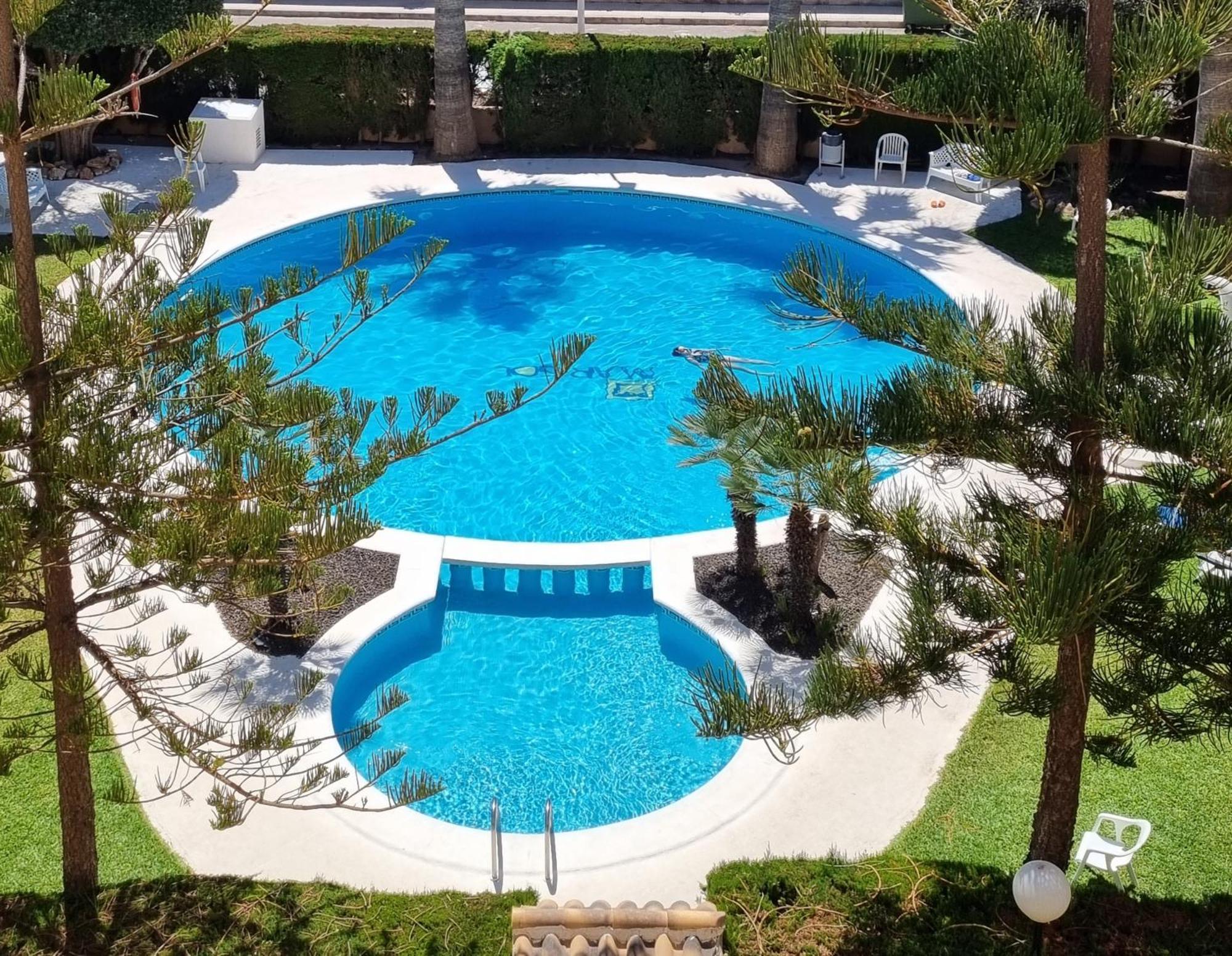 Апартаменты Flamenco Penthouse Sea View & Swimming Pool Торевьиа Экстерьер фото
